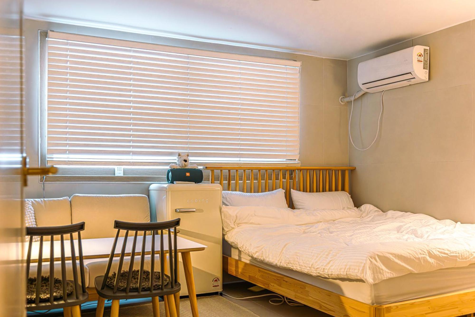 Marie'S House 102 Hongdae Hotel Seoul Ngoại thất bức ảnh