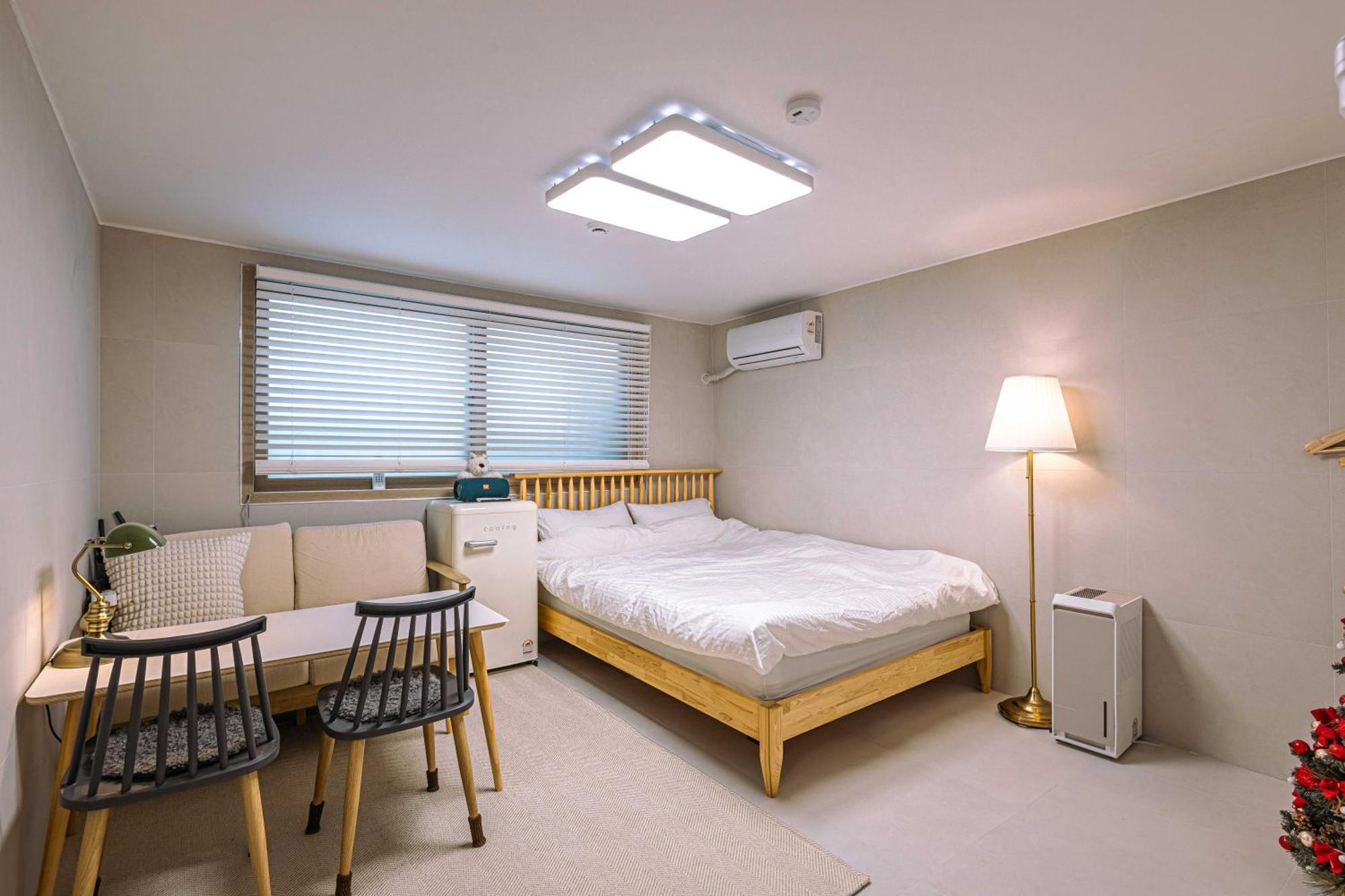 Marie'S House 102 Hongdae Hotel Seoul Ngoại thất bức ảnh