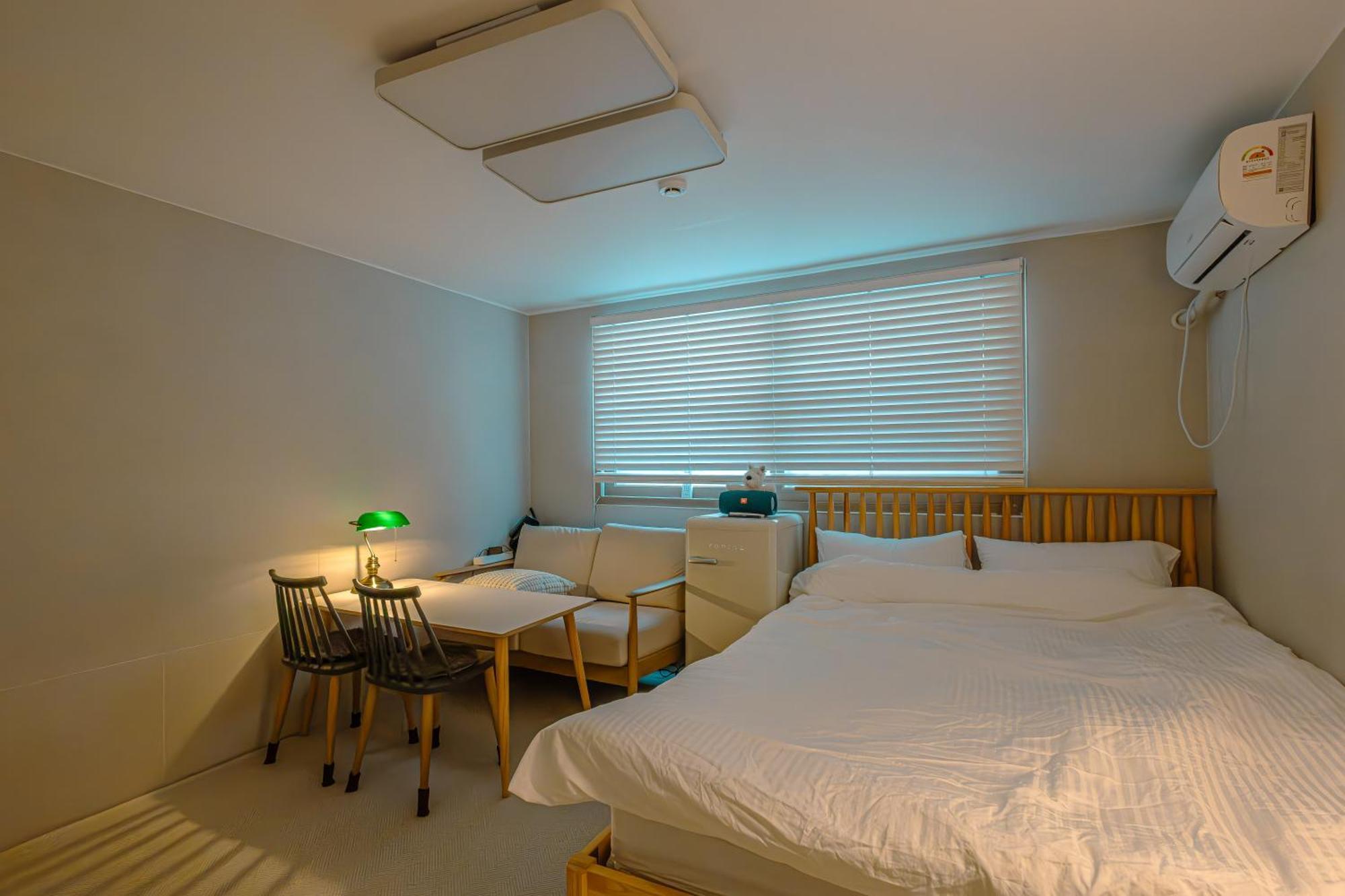 Marie'S House 102 Hongdae Hotel Seoul Ngoại thất bức ảnh